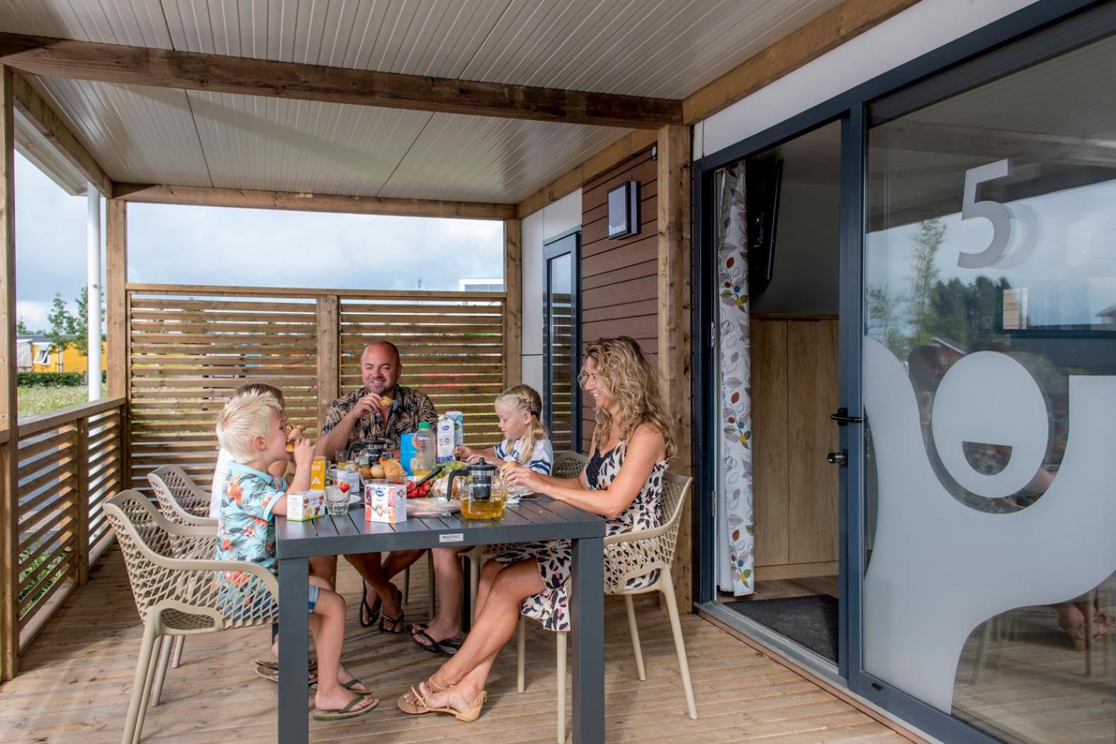 Vakantiepark Eiland Van Maurik Habitación foto