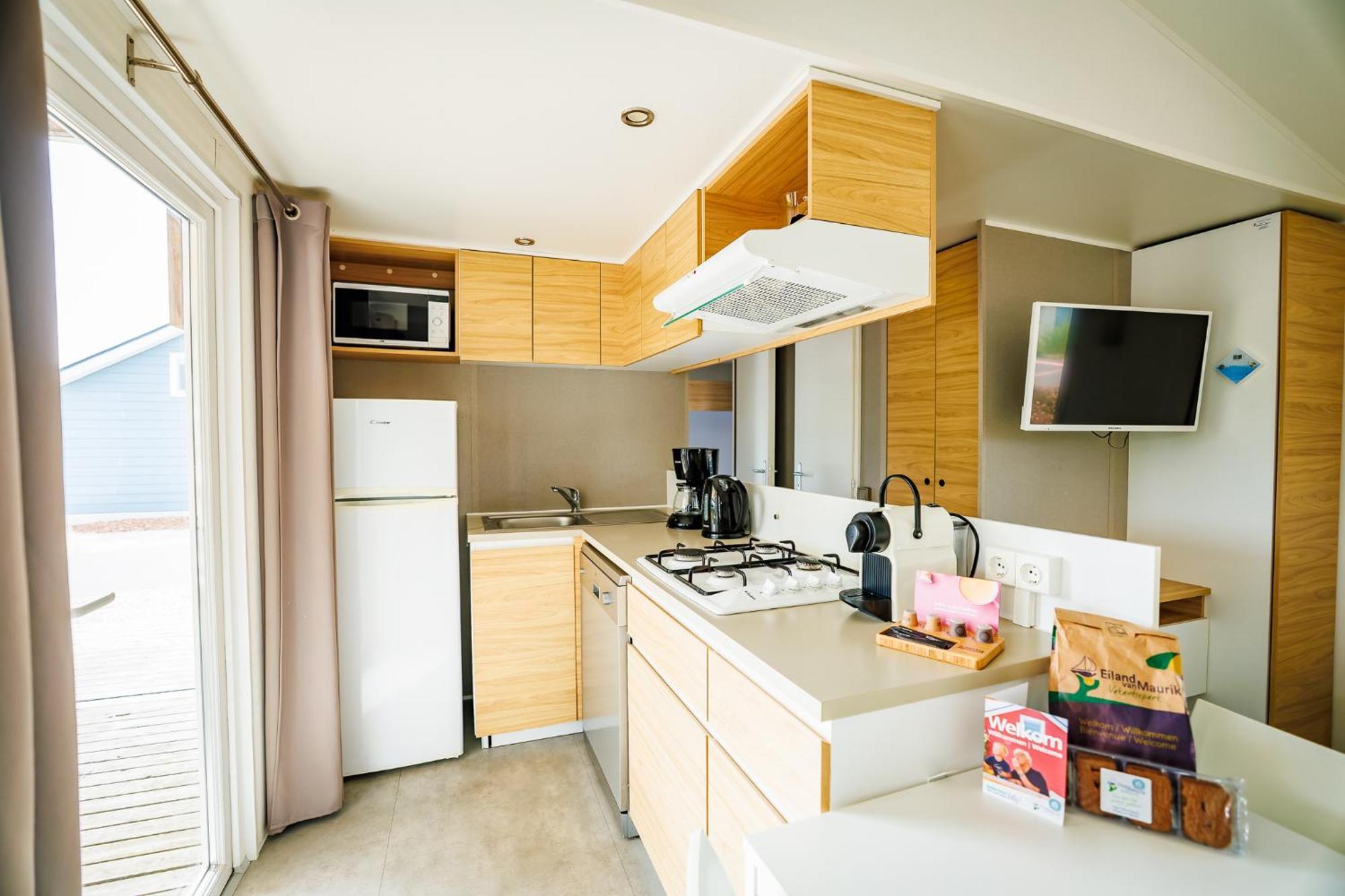 Vakantiepark Eiland Van Maurik Habitación foto
