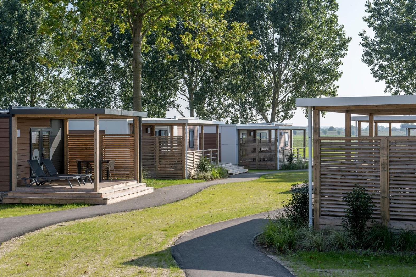 Vakantiepark Eiland Van Maurik Habitación foto