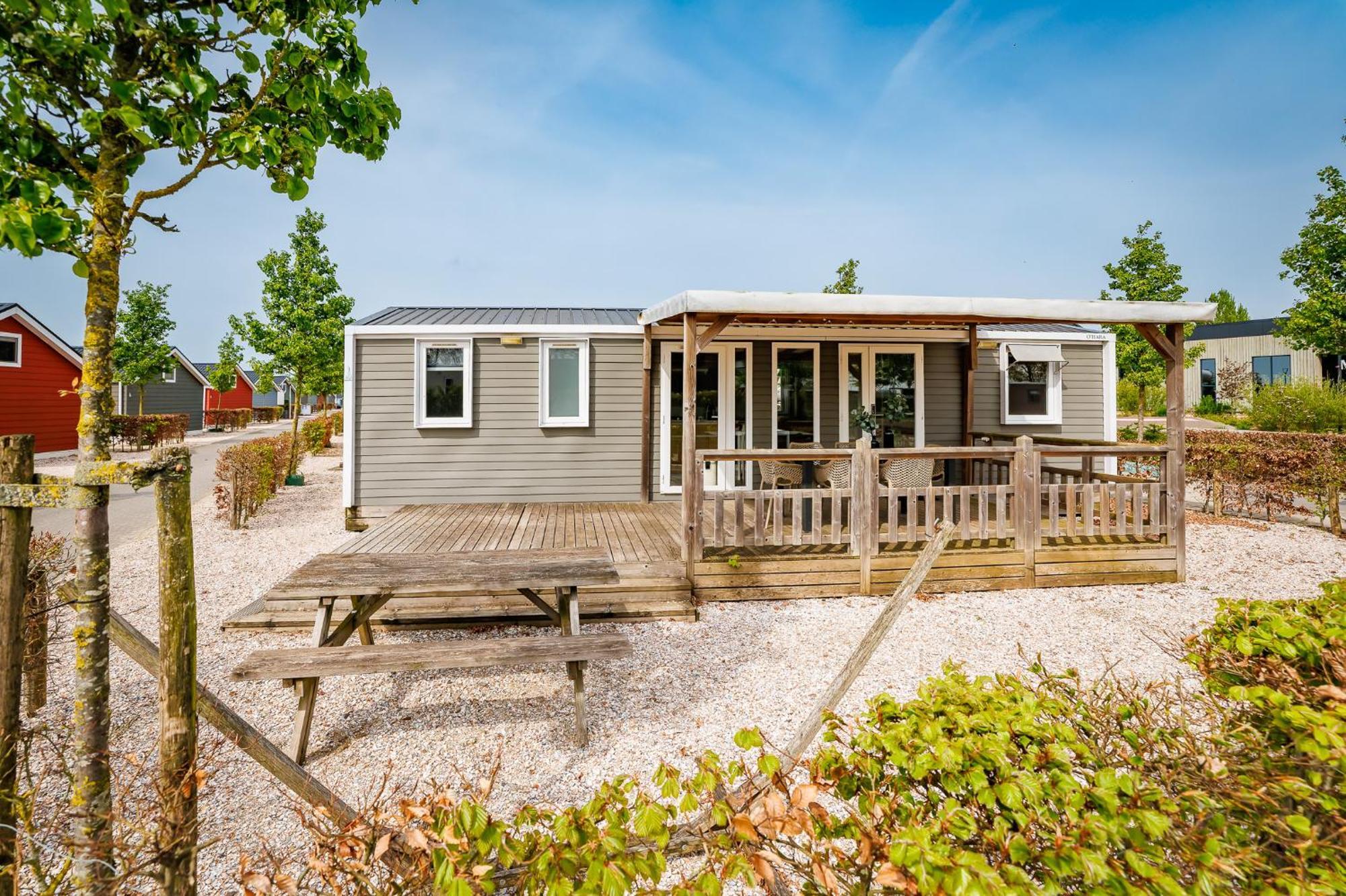 Vakantiepark Eiland Van Maurik Habitación foto