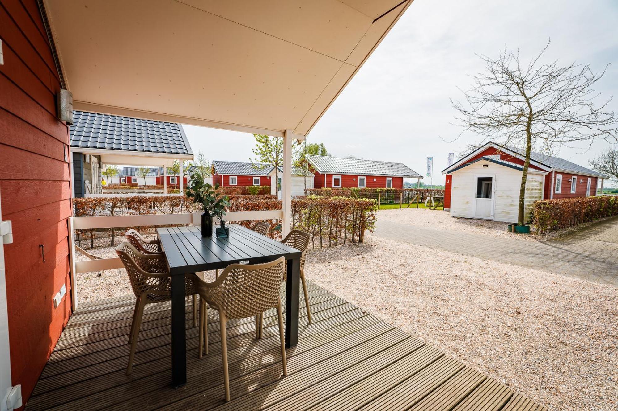 Vakantiepark Eiland Van Maurik Habitación foto